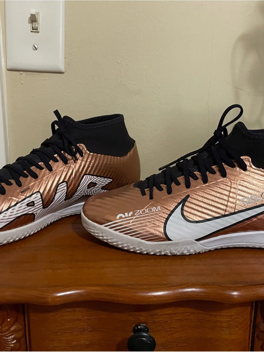 Nike Air Zoom Copper and Black Indoor Soccer Shoes - Picture 3 of 12